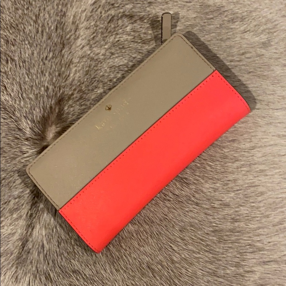 Kate Spade Cedar Street Stacy wallet